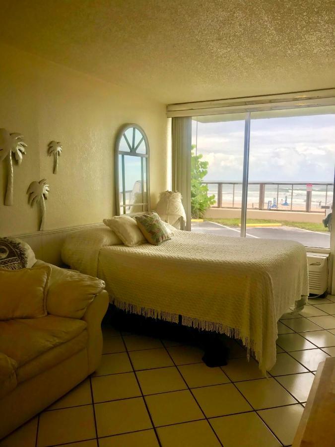 Ocean Waves - Ocean Front At Symphony Beach Club! شاطئ أورموند المظهر الخارجي الصورة